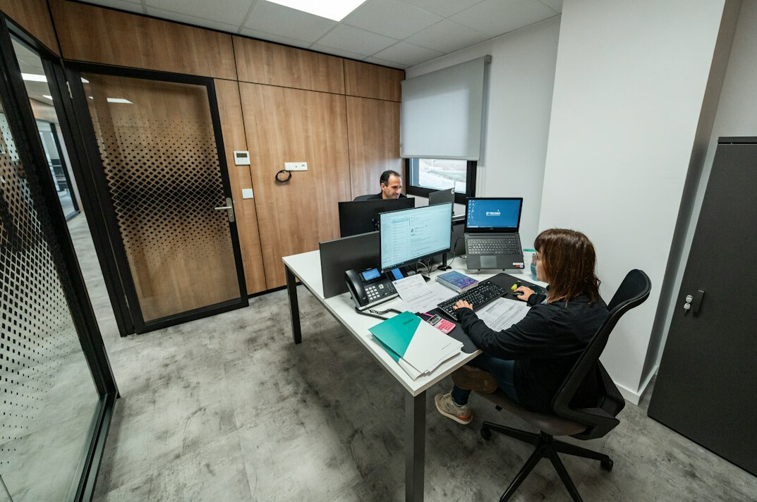 feedback session office